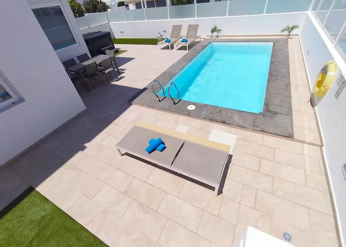 Luxury Rubicon Jacuzzi Y Piscina Playa Blanca (Lanzarote)